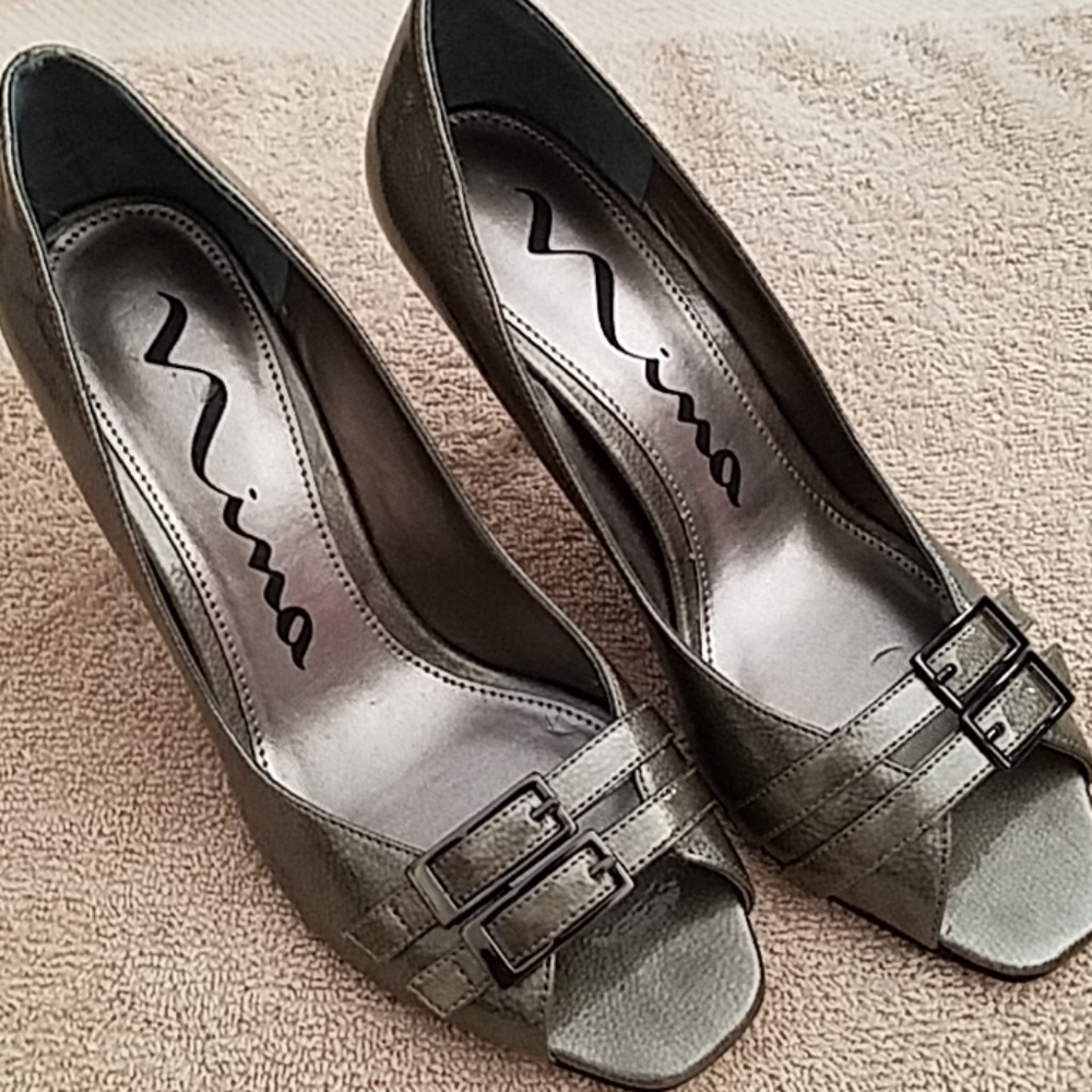Nina Shoes - Picture 2 of 8